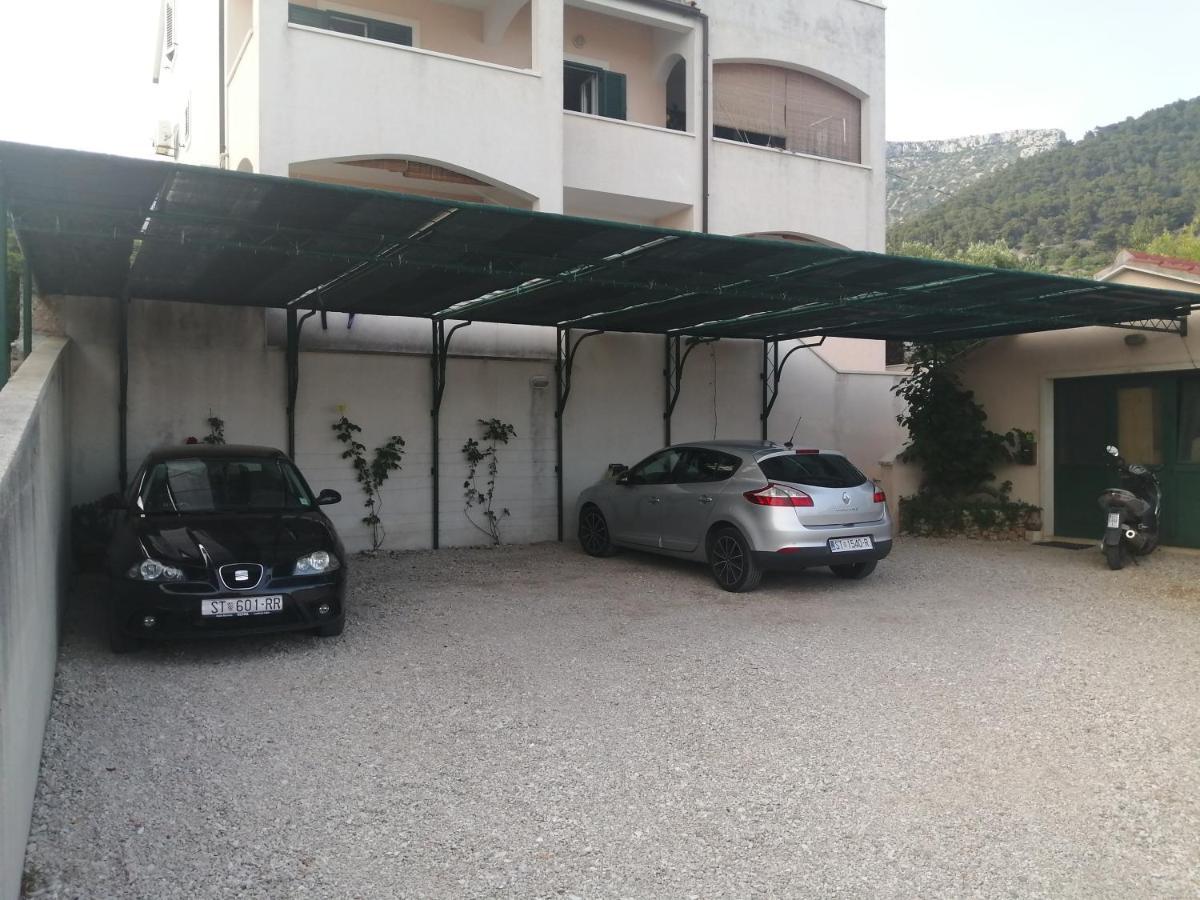 Apartments Borovina ボル エクステリア 写真
