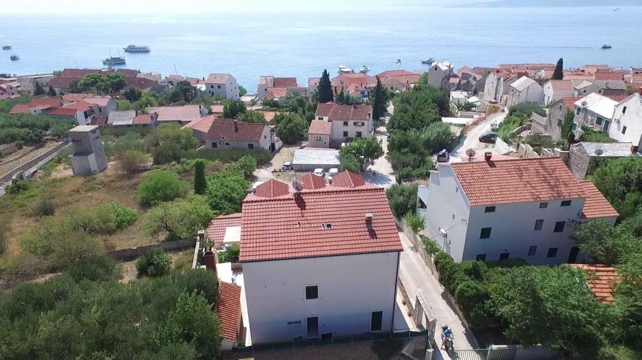 Apartments Borovina ボル エクステリア 写真