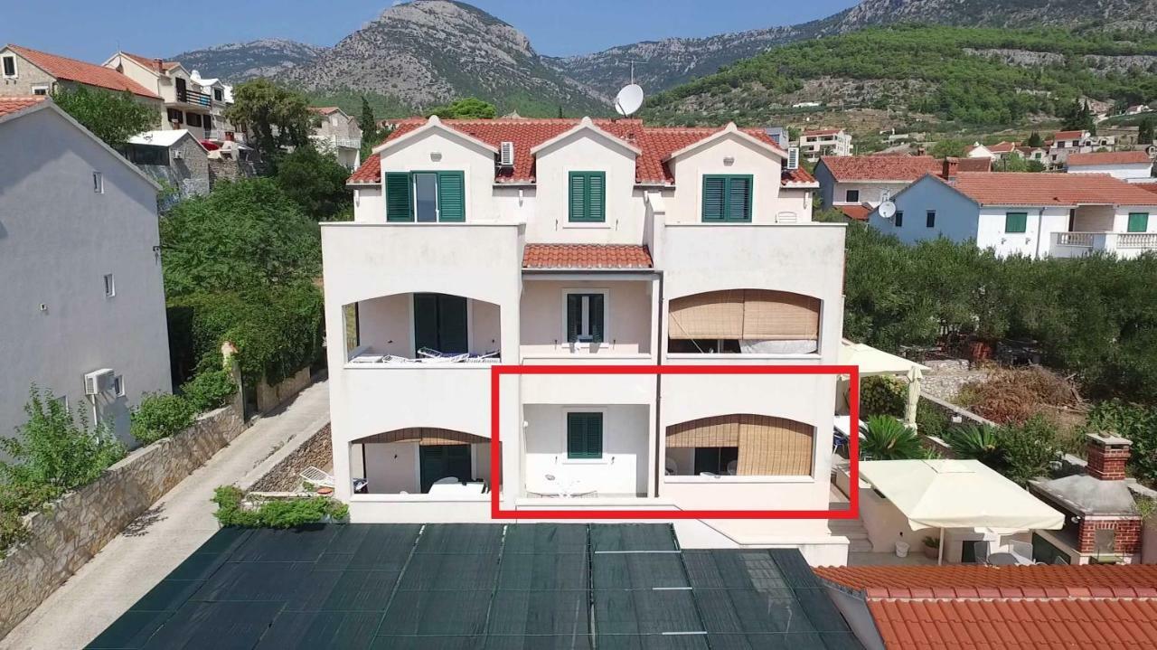 Apartments Borovina ボル 部屋 写真
